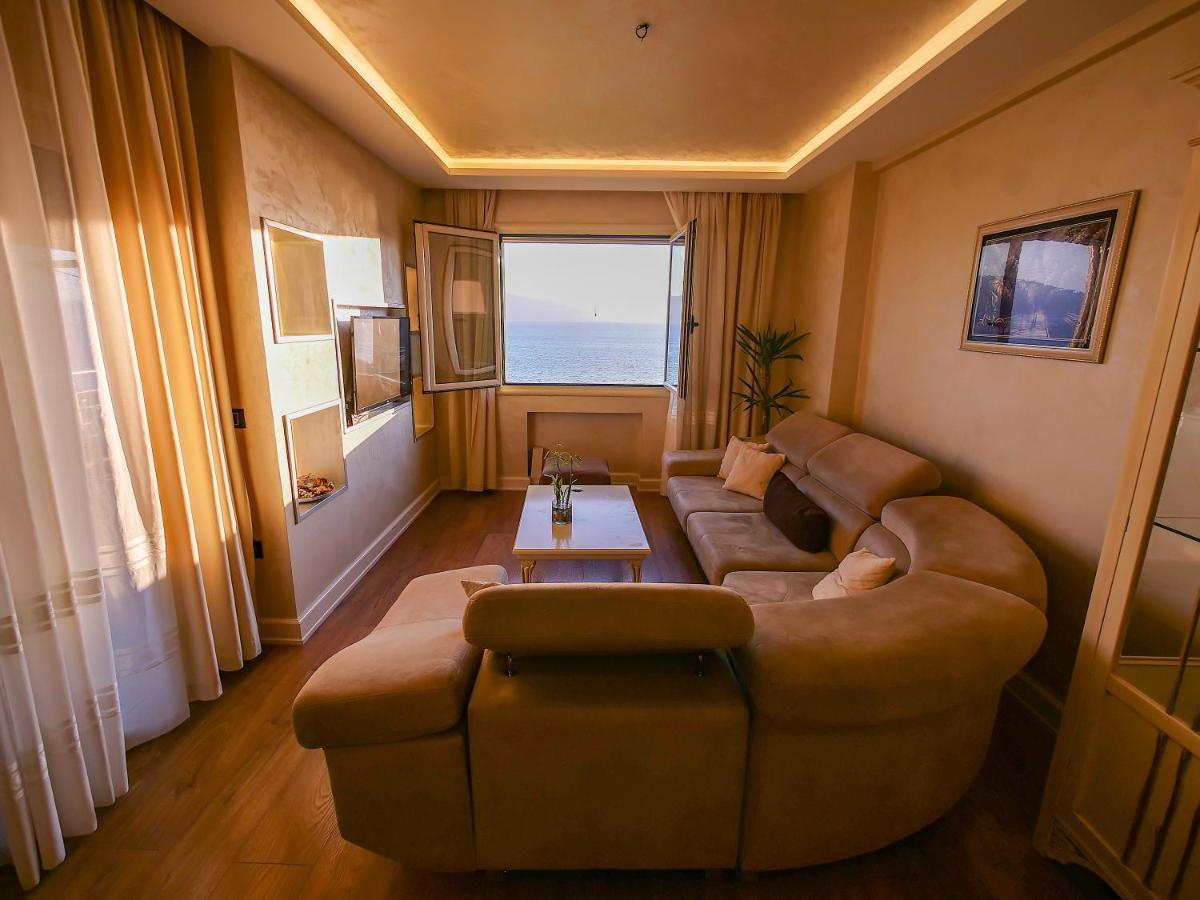 Sea Side Apartment Wlora Zewnętrze zdjęcie