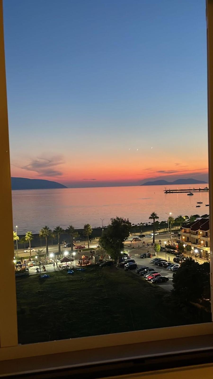 Sea Side Apartment Wlora Zewnętrze zdjęcie